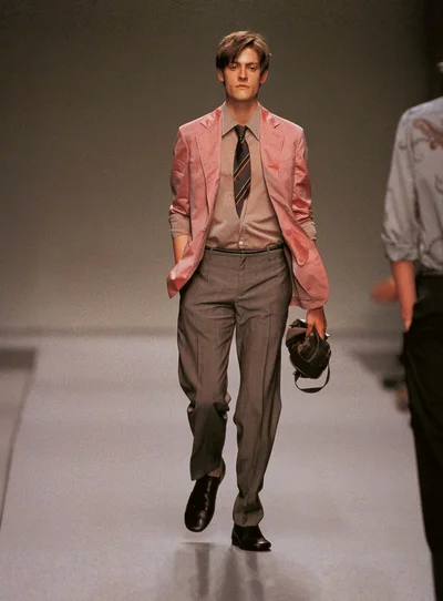 Look 16